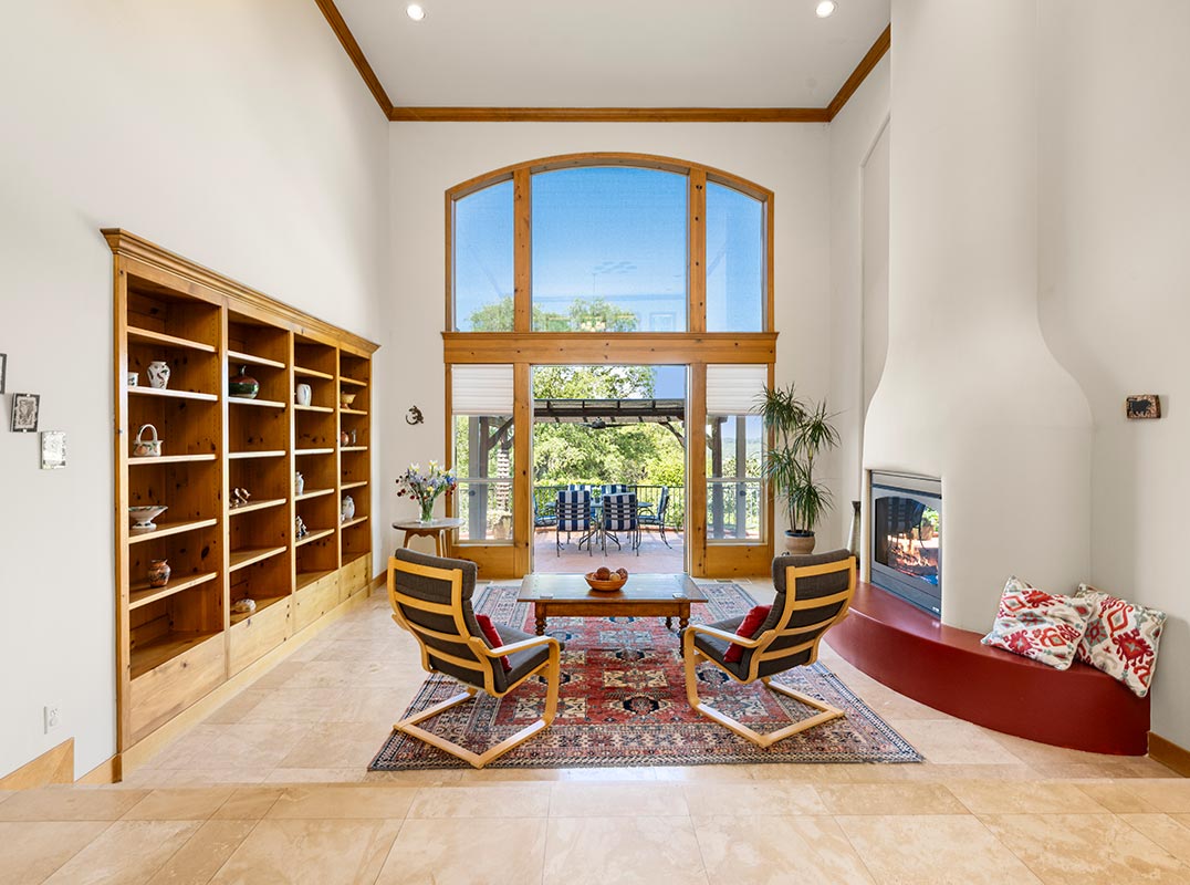 Tesla & All Furnishings Included!